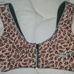 Nike Women's Pink and Black Patterned Sports Bra